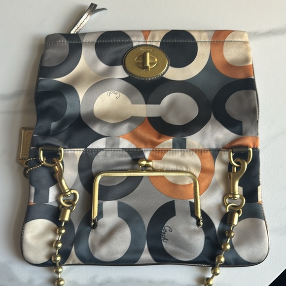 OP ART Coach purse- authentic - Picture 3 of 17